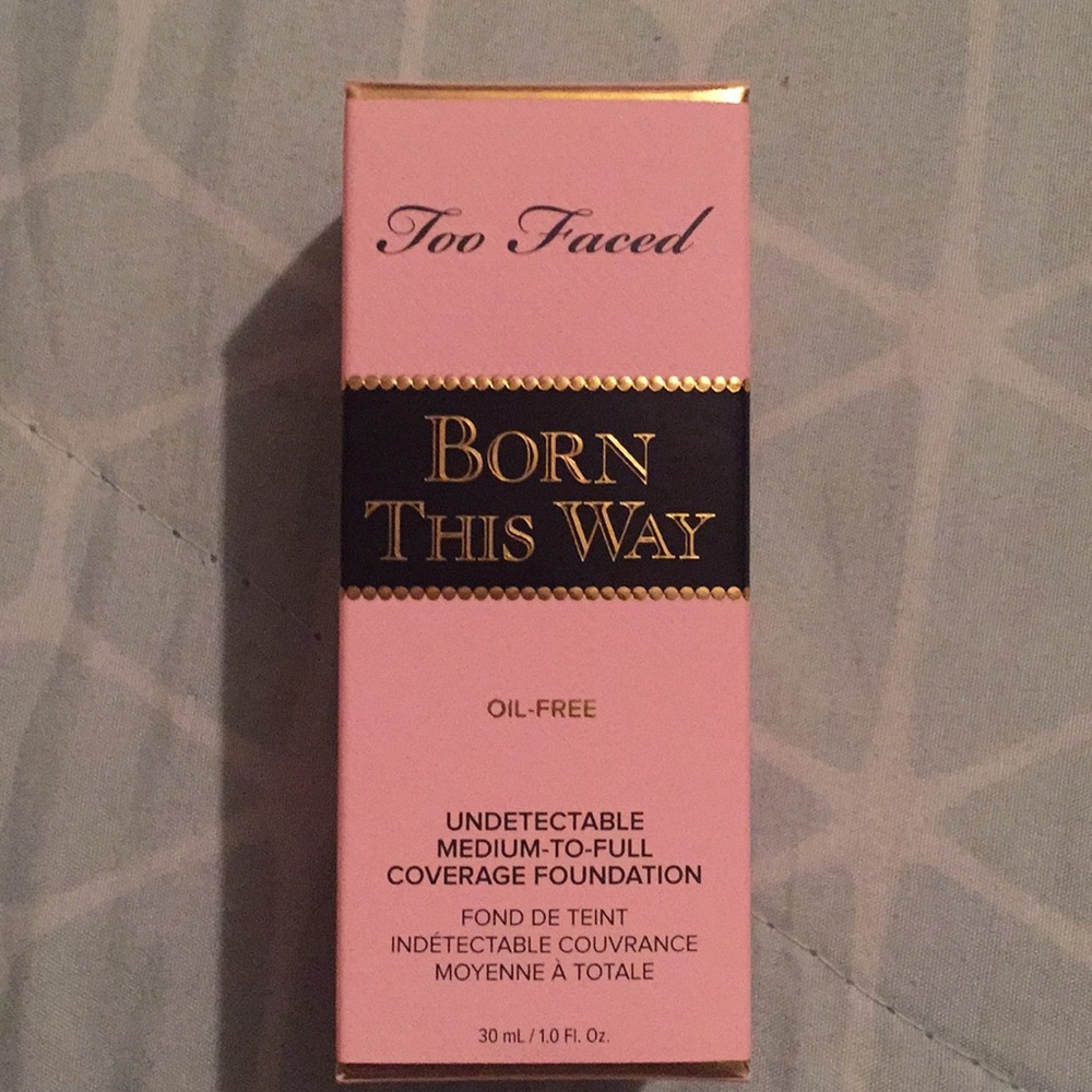 Too Faced Born This Way Foundation in Brûlée